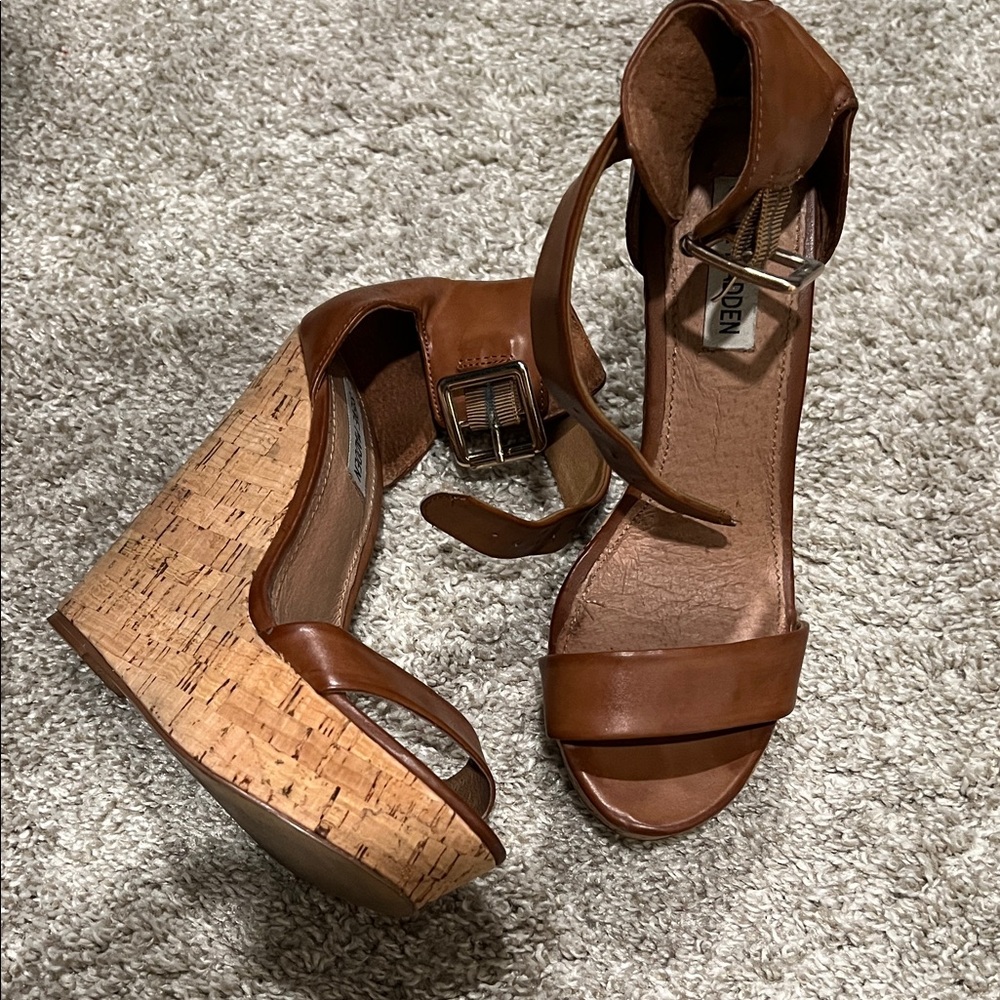 Steve Madden Tan Leather Wedge Sandals